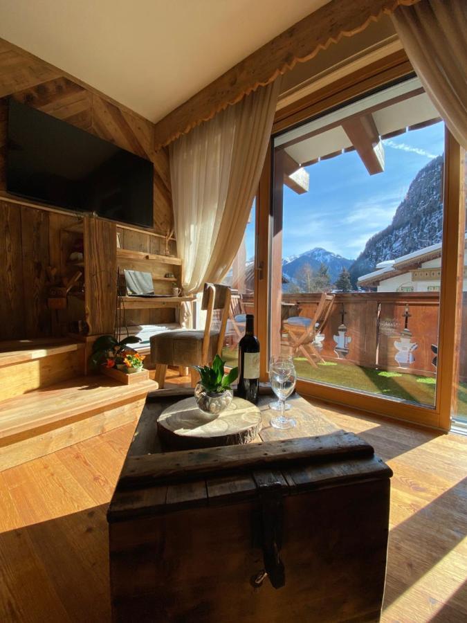 Calore Di Una Casa Di Montagna Campitello di Fassa Dış mekan fotoğraf
