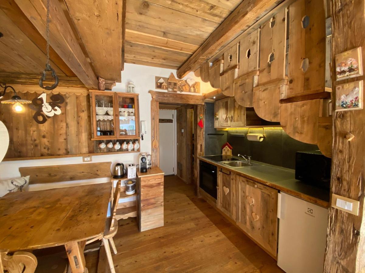 Calore Di Una Casa Di Montagna Campitello di Fassa Dış mekan fotoğraf