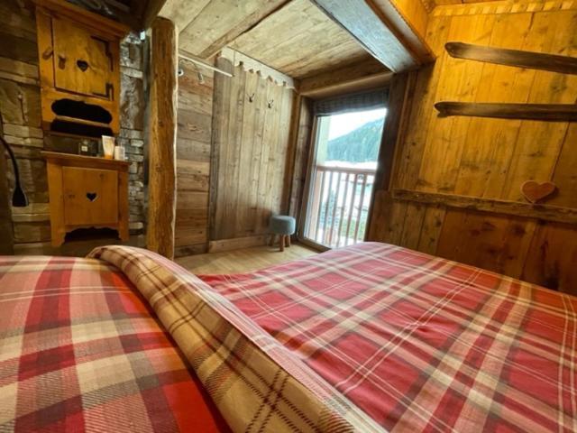 Calore Di Una Casa Di Montagna Campitello di Fassa Dış mekan fotoğraf